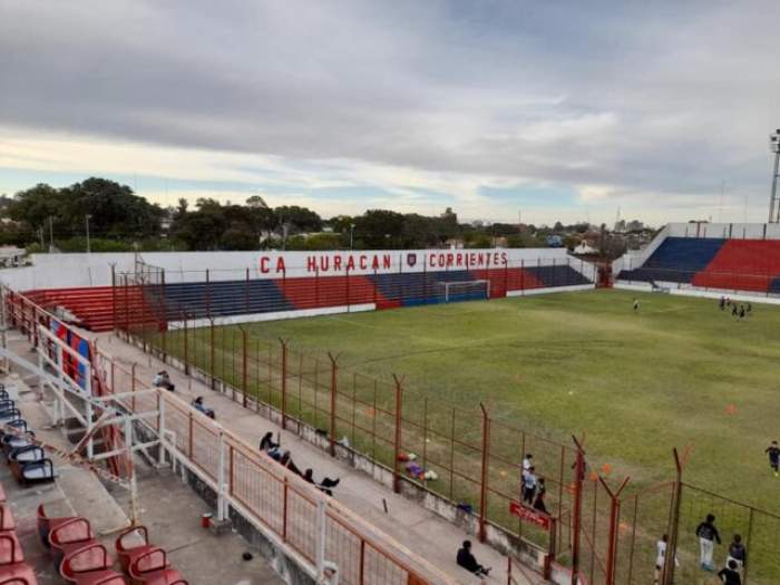 FÚTBOL: HURACÁN DE CORRIENTES JUGARÁ EL TORNEO FEDERAL AMATEUR