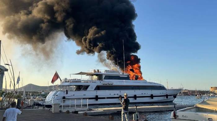VIDEO: SE INCENDIÓ UN YATE DE LUJO DEL EMPRESARIO JOSÉ LUIS MANZANO