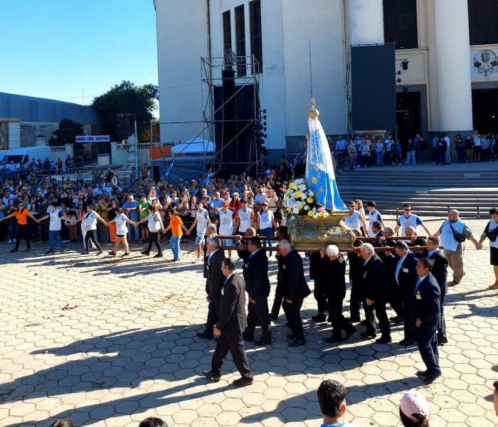 LA VIRGEN DE ITATÍ RECIBIÓ A LOS PEREGRINOS DE SAN LUIS DEL PALMAR
