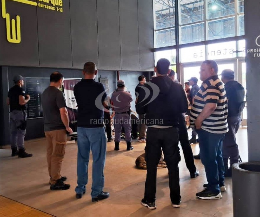 CHACO: ARRESTARON A MUJER QUE DEJÓ UN BOLSO CON COCAÍNA EN LA TERMINAL